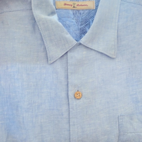 Tommy Bahama Men’s Shirt Size Large Light Blue 100% Linen - Picture 10 of 10